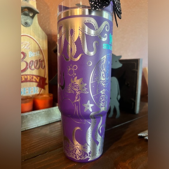 30oz STANLEY ENGRAVED URSULA THE SEA WITCH - Picture 2 of 7